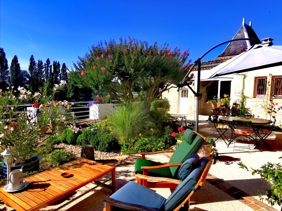 Au Bord De L'Eau Bed and Breakfast Pessac-sur-Dordogne Εξωτερικό φωτογραφία